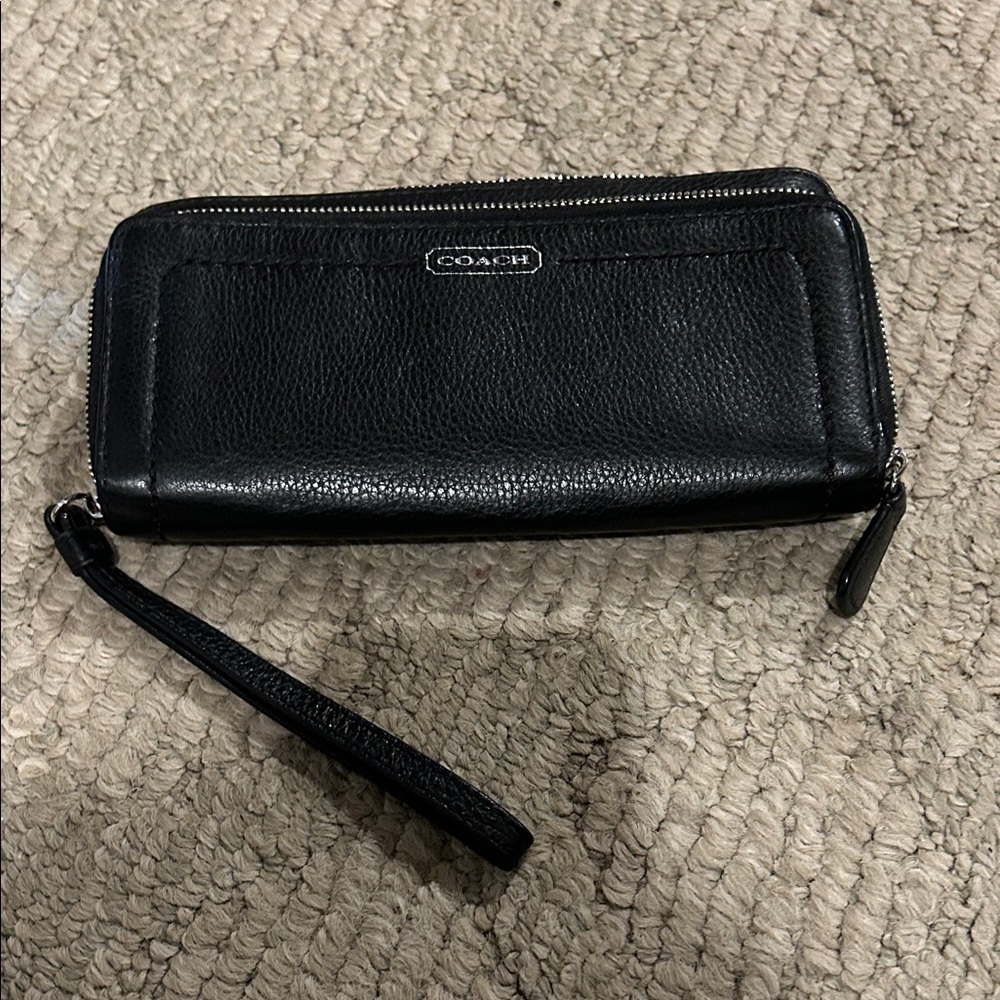 Coach Black Leather Zip Wristlet